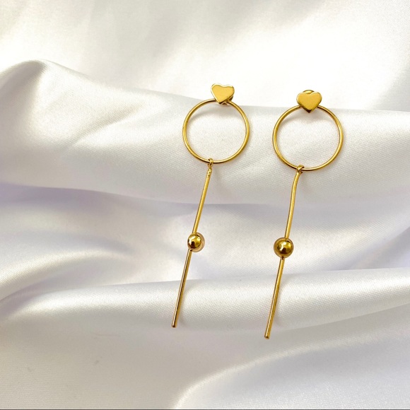 Lagom Studio Jewelry - 💕Last one Heart Drop Earrings Gold